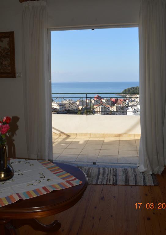 Janakis Apartments Himare Ngoại thất bức ảnh