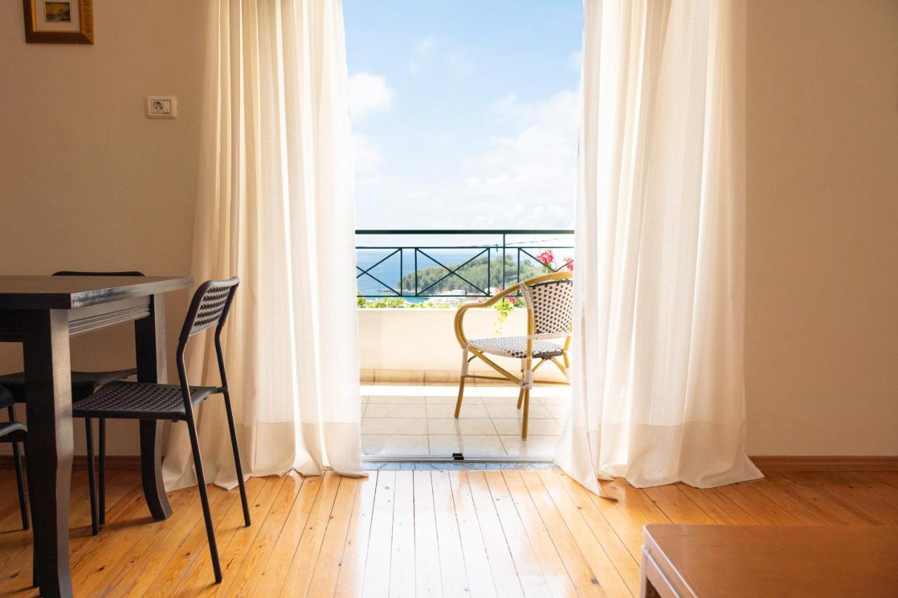 Janakis Apartments Himare Ngoại thất bức ảnh